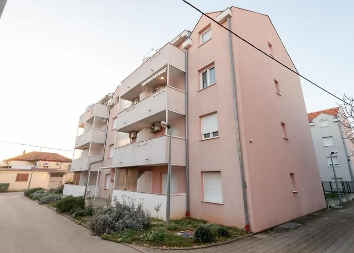 Valter شقة زادار